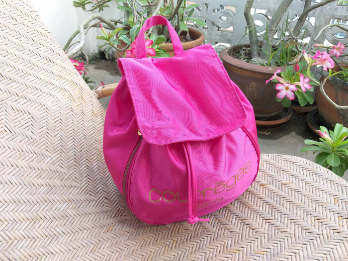กระเป๋าเป้ Courrèges ของแท้ สี hot pink สุดแจ่ม