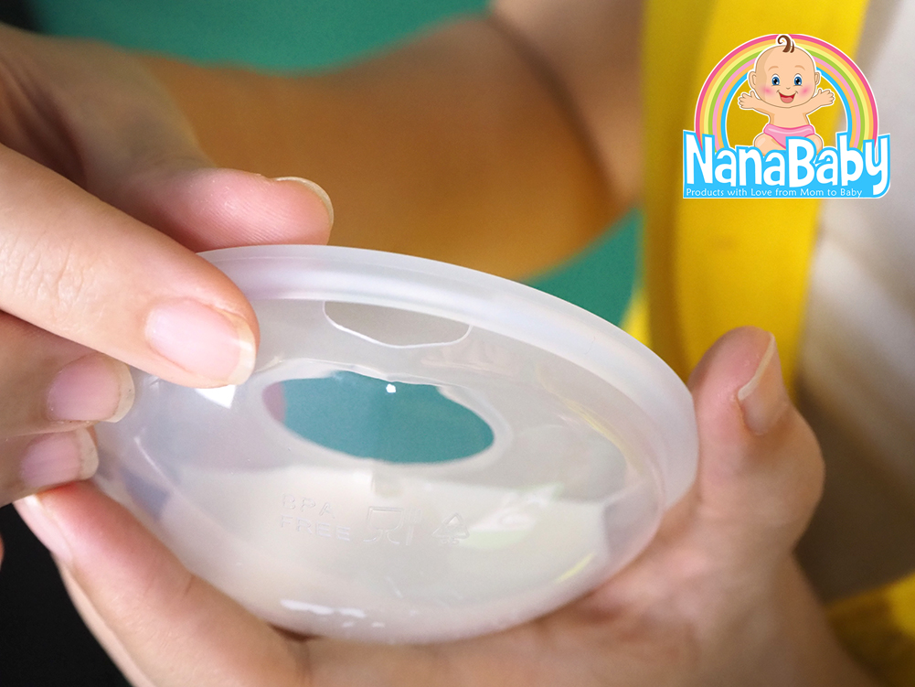 [แพค 2 ชิ้น] ปทุมแก้ว NanaBaby Breast Shell ที่รองน้ำนม เก็บน้ำนมแม่คุ้มค่าทุกหยด ... ลืมแผ่นซับน้ำนมไปได้เลย