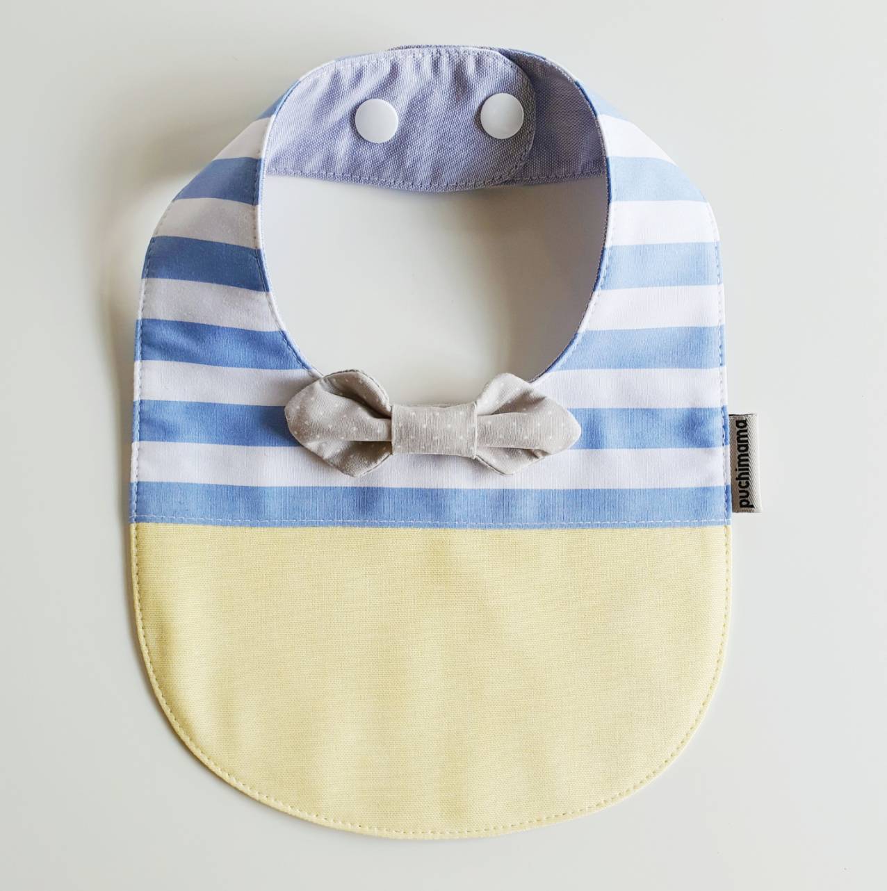 Puchimama "Bow Tie" Bib
