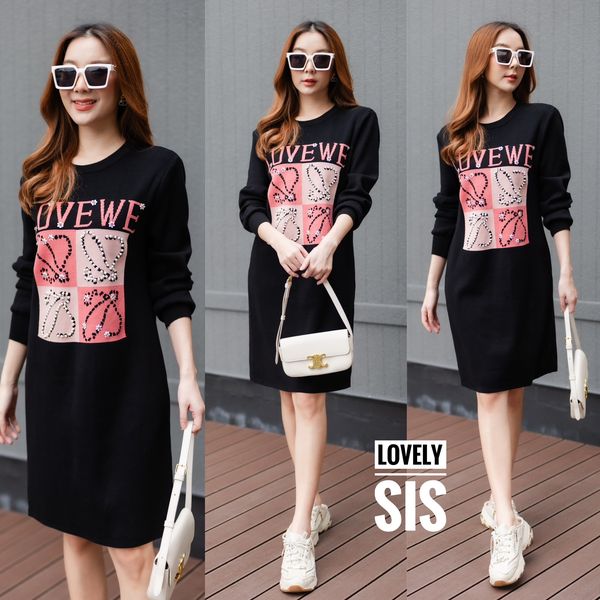 เดรสแขนยาวผ้า knit ทอลายด้านหน้า แต่งตอกมุกและอะไหล่คริสตัลดอกไม้ สินค้าคุณภาพ (พร้อมส่ง)