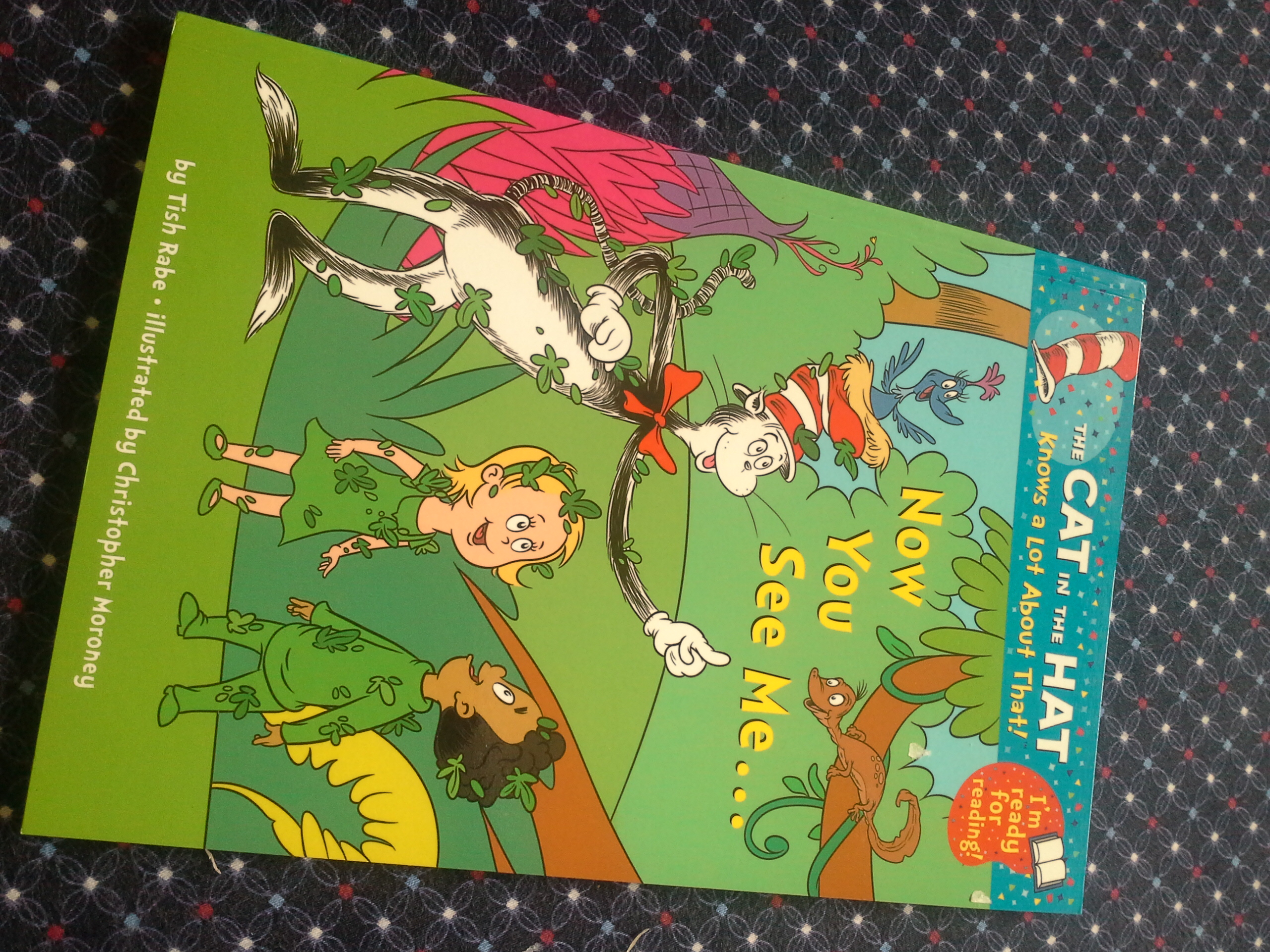 Dr. Seuss : The Cat in the Hat Knows a Lot About That : Now You See Me หนังสือ ดร. ซูสส์