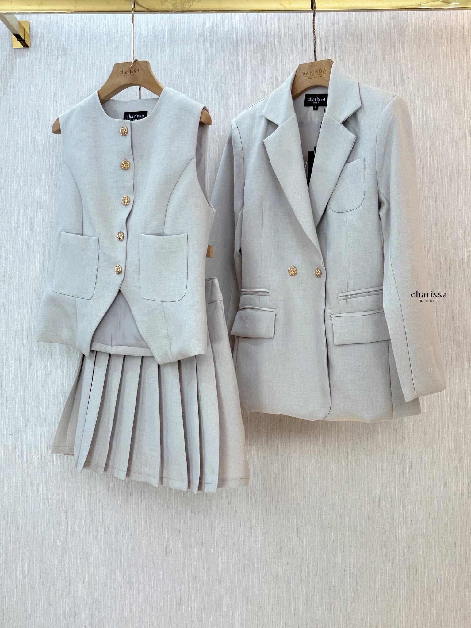 เซ็ทน่ารักๆเสื้อแขนกุด+กระโปรง+Blazer แมทซ์ได้หลายลุคมากๆ ใส่สบาย : สินค้าคุณภาพ (พร้อมส่ง)