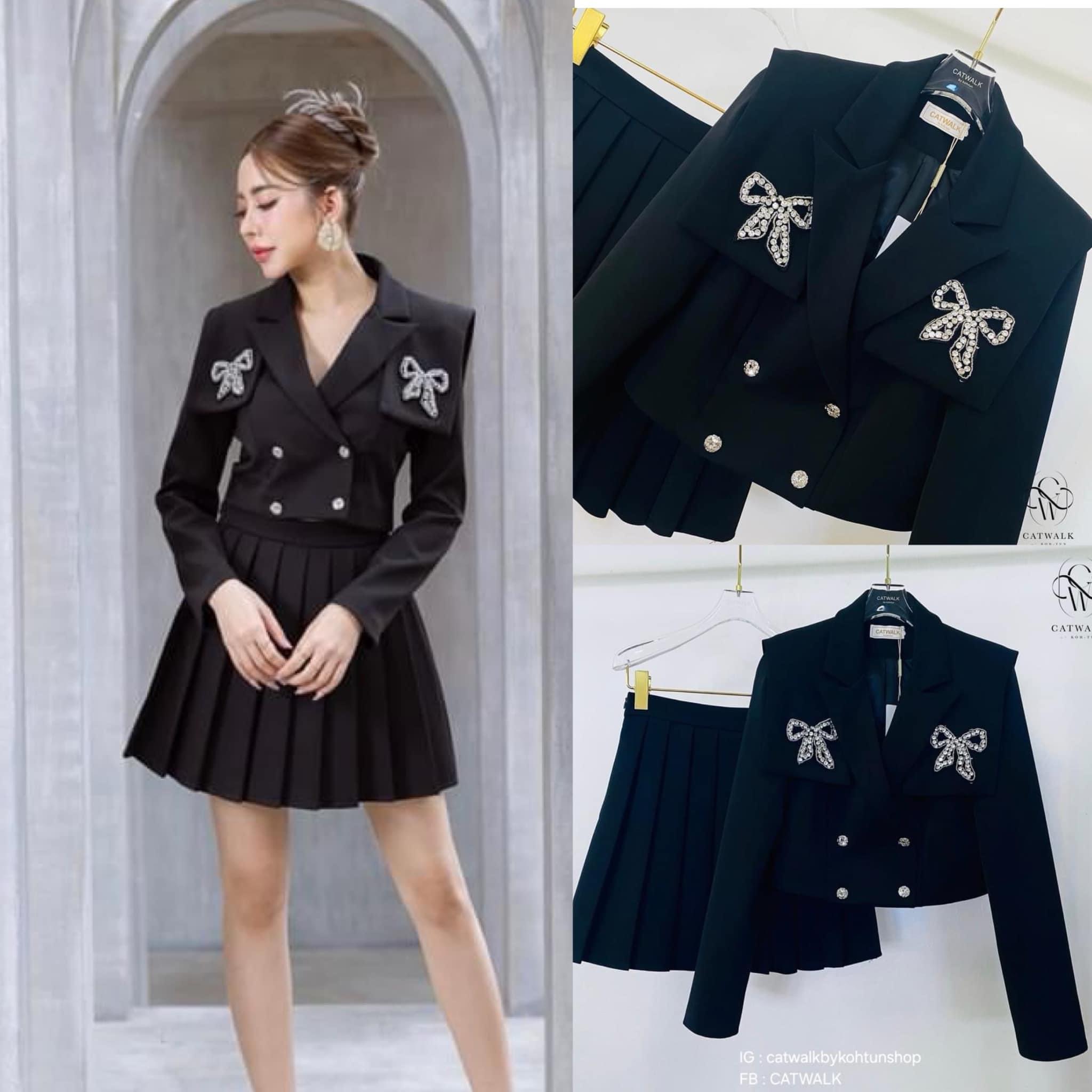 เซตเสื้อ ครอปสูทแต่งโบว์เพชร+กระโปรงจีบรอบ เนื้อผ้า เกรดเอ ใส่สบาย สินค้าคุณภาพ (พร้อมส่ง)