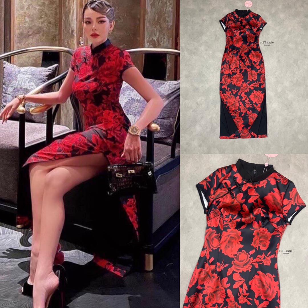 กี่เพ้า ปลายแขนเต่อนิส ๆ ผ้าพื้นสีดำตัดดอกไม้สีแดง แต่งคอสีดำ เดินกุ้นและกระดุมจีนสีดำตัดชุด ผ่าปลาย ชายทั้งสองข้าง สวย หรู แซ๊บบบ สินค้าคุณภาพ (พร้อมส่ง)