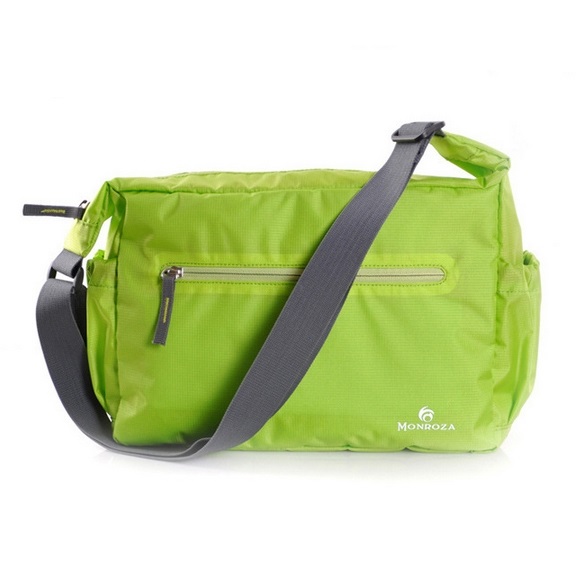 กระเป๋าสะพายพับเก็บได้ ผลิตจากไนล่อนกันน้ำคุณภาพดี พกพาสะดวก คุ้มค่า มีให้เลือก 7 สี