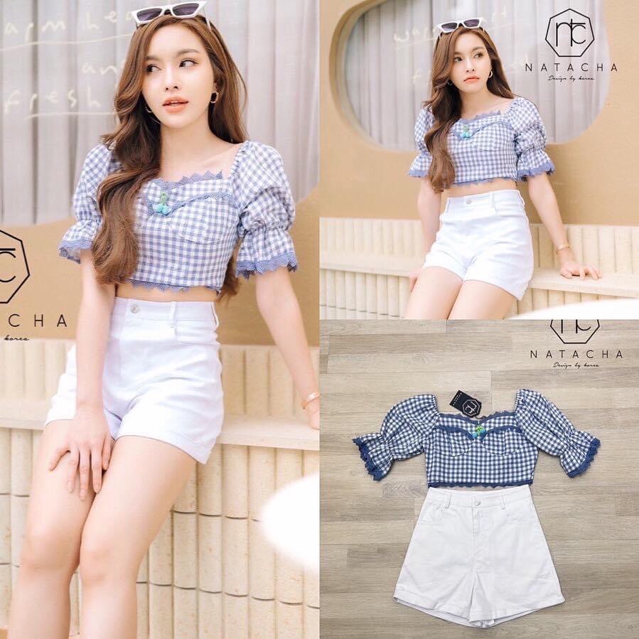 Set เสื้อลายสก็อตแขนพองจั้ม แต่งเชอรี่หน้าอก แต่งขอบลูกไม้ แมตเกง ยีนขาสั้นสีขาว 2 สี สวยมาก งานน่ารักน้า สินค้าคุณภาพ (พร้อมส่ง)