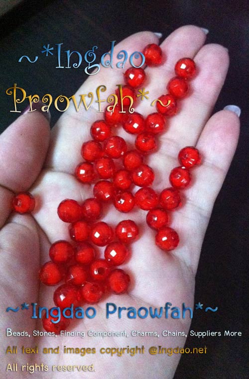 5038rd ลูกปัดอะครีลิคกลมตัดเหลี่ยมสอดใส้ลูกปัดกลมขาว ขนาด 8 มิล. สีแดง (10 กรัม/40 ชิ้น)