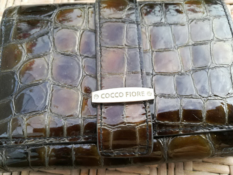 กระเป๋าสตางค์ COCCO FIORE หนังแก้ว ช่องเยอะ
