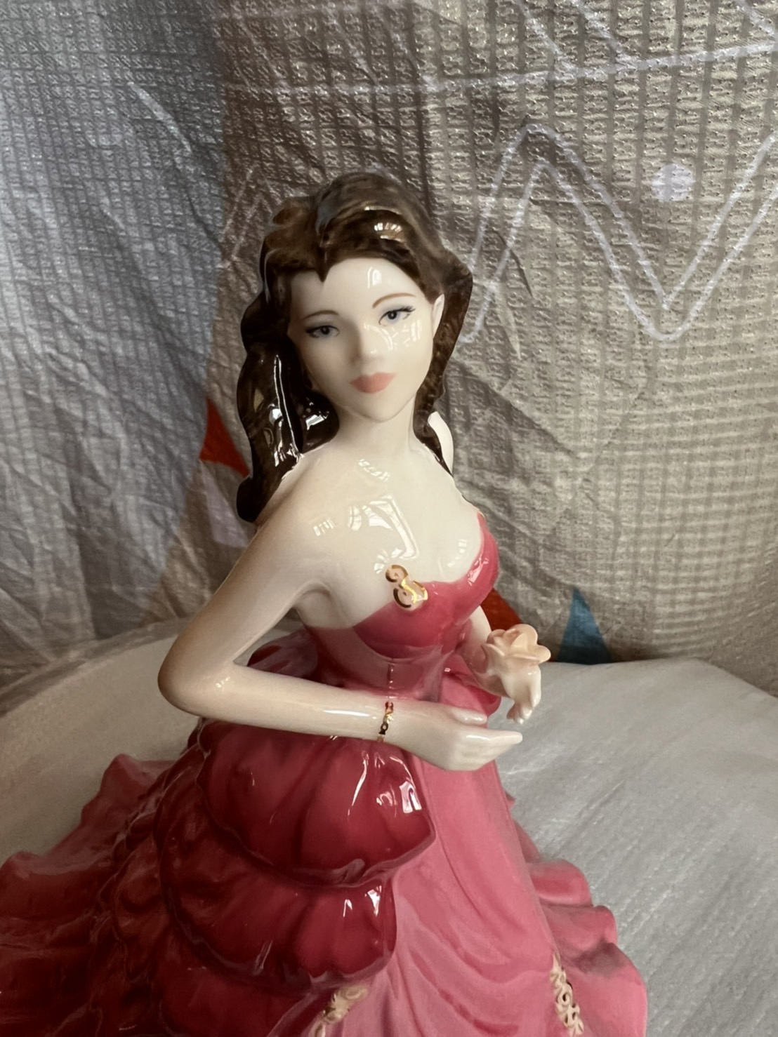 ตุ๊กตาจากอังกฤษ Coalport Ruby Anniversary ของแท้