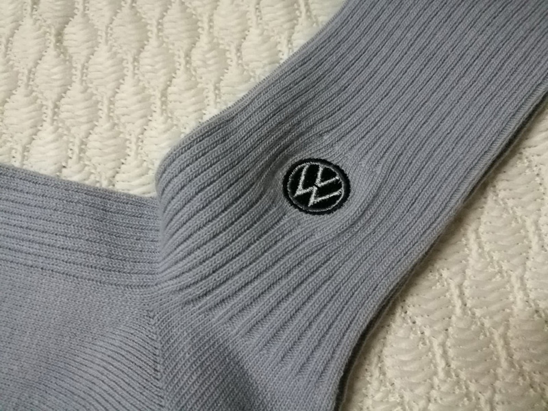 ถุงเท้าชาย VOLKSWAGEN สีเทา