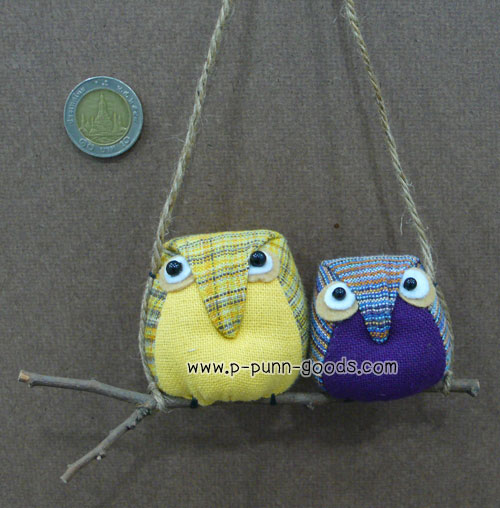 นกฮูกคู่รัก เกาะกิ่งไม้ ที่แขวนประตู งานผ้าฝ้าย