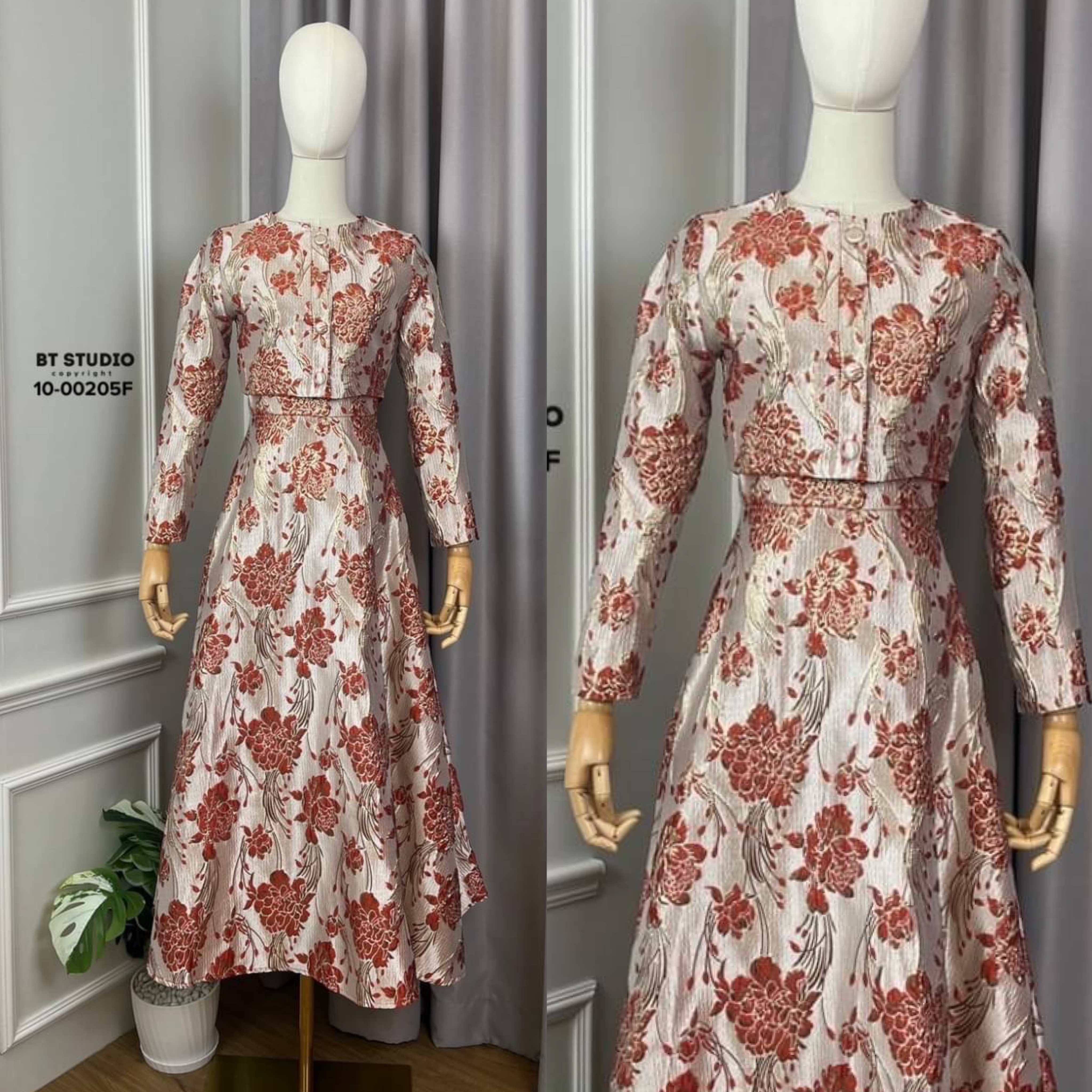 เซท 2 ชิ้น เสื้อเบเซอร์แขนยาวคอกลมแต่งกระดุมมุกด้านหน้าเรียงกัน แมทซ์กับกระโปรงยาวเอวสูงงานผ้าทอลายดอกไม้แต่งดิ้นเดินลายเส้น ใส่สบาย : สินค้าคุณภาพ (พร้อมส่ง)