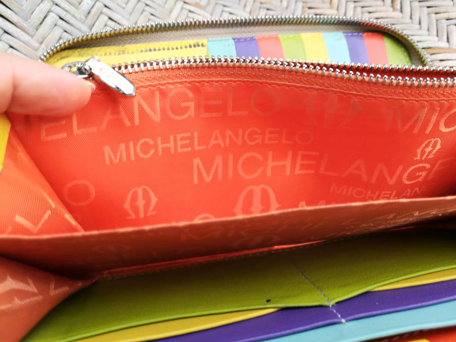 กระเป๋าสตางค์หนังแท้ MICHELANGELO ช่องเยอะ