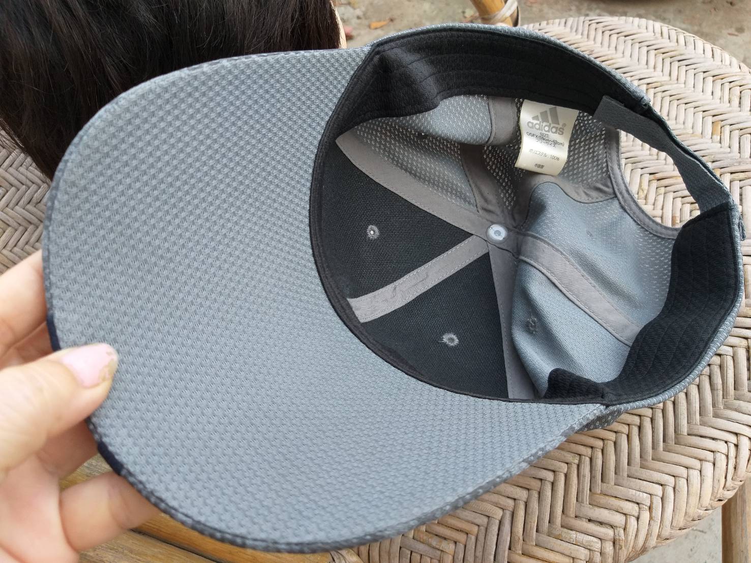หมวกแก๊ป adidas แท้ สวยมาก หมวกใหญ่