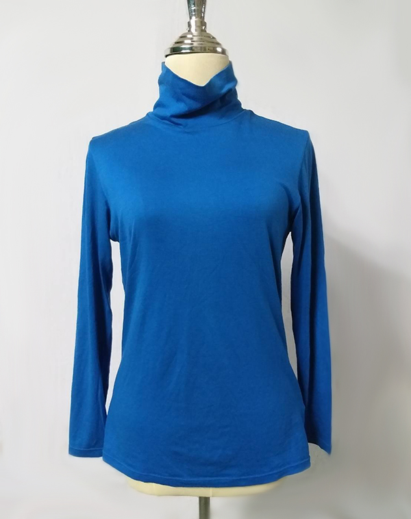 เสื้อฮีทเทคหญิง Uniqlo heattech SzXL