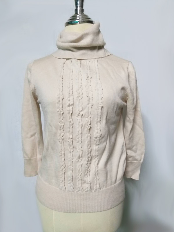 เสื้อไหมพรม Laura Ashley ไซด์S ผ้าดีมากกก (ของใหม่)