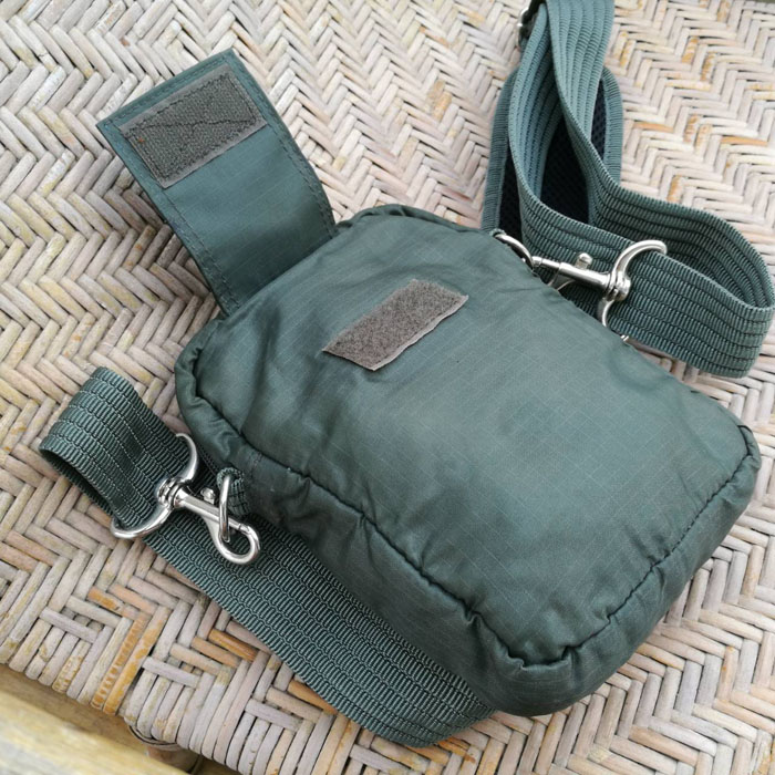 กระเป๋าสะพาย-คาดเอว Uniqlo สวยมาก เท่สุดๆ (ของใหม่)