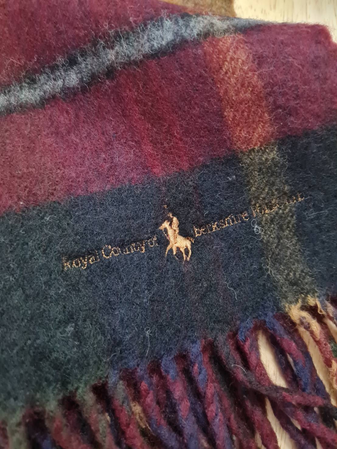 ผ้าพันคอหนา royal county of berkshire polo club (มือ1)