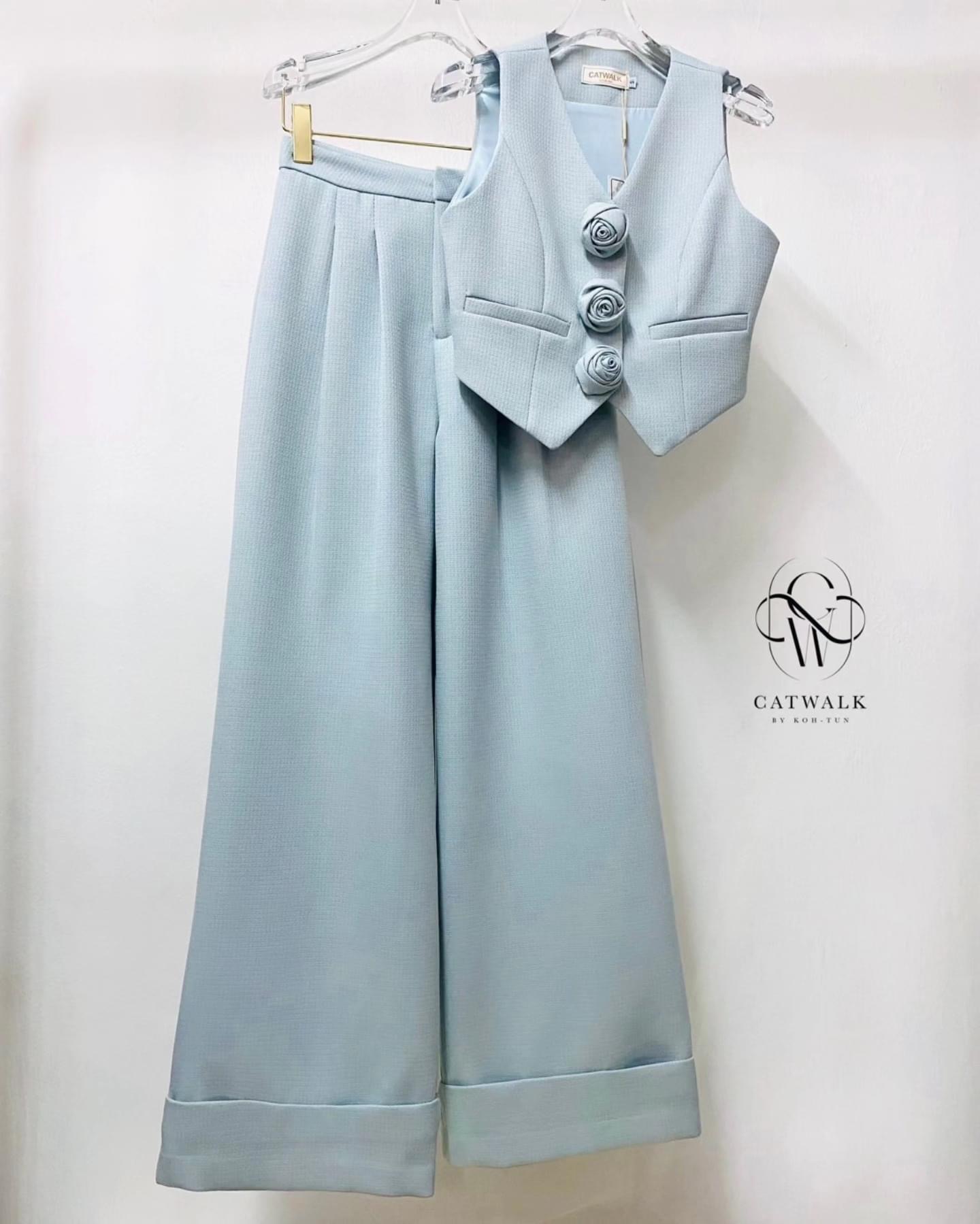 เซตเสื้อ Vestแต่งดอกไม้ +กางเกงทรงสวย เนื้อผ้าทอ ลายเกรดเอ ใส่สบาย : สินค้าคุณภาพ (พร้อมส่ง)