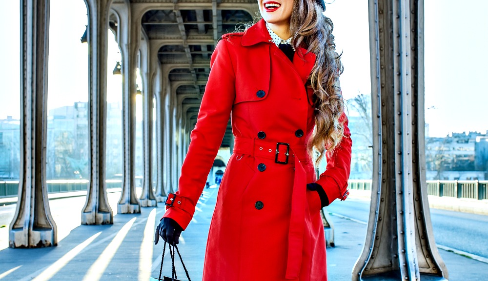 Trench Coat เทรนช์โค้ทสีแดงแจ่มๆ ผ้าดีมาก ไซด์M