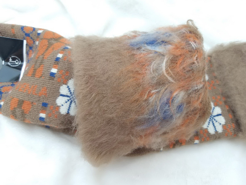 ถุงเท้าเนื้อหนา แบรนด์จากฟินแลนด์ อุ่นติดลบ