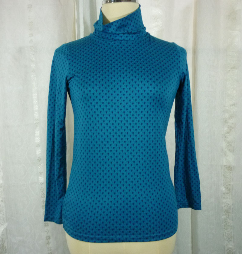 เสื้อฮีทเทคหญิง Uniqlo heattech SzS