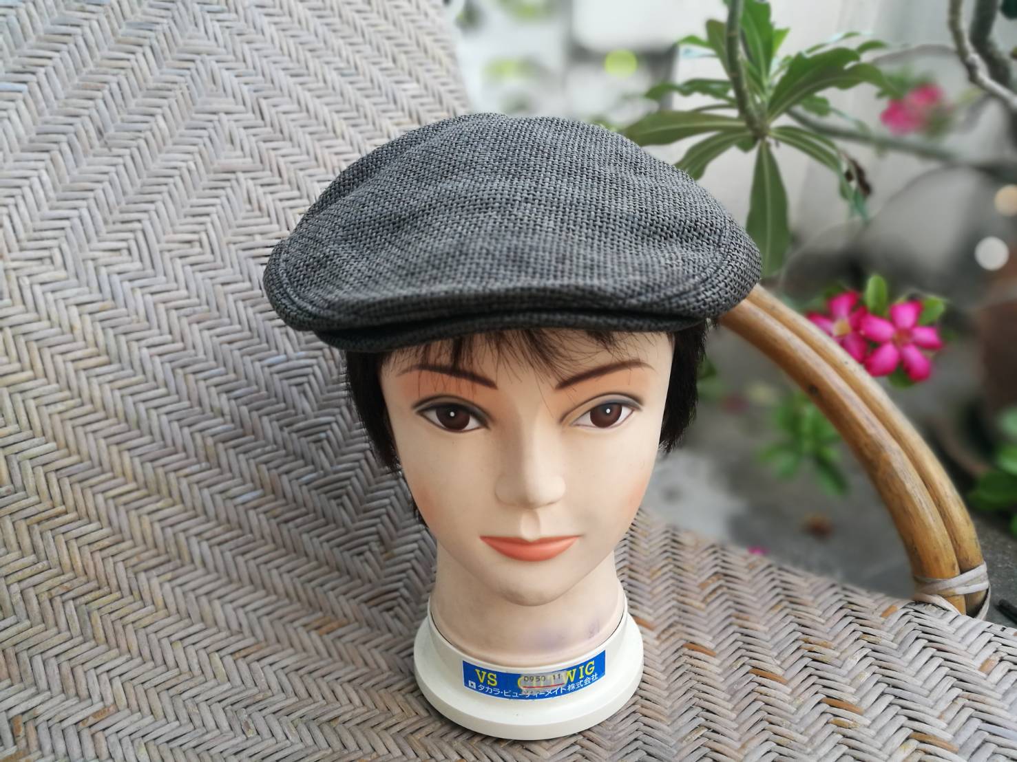 หมวกติงลี่ หมวกแฟลตแค็ป เส้นใยสานสวยมาก (ของใหม่)