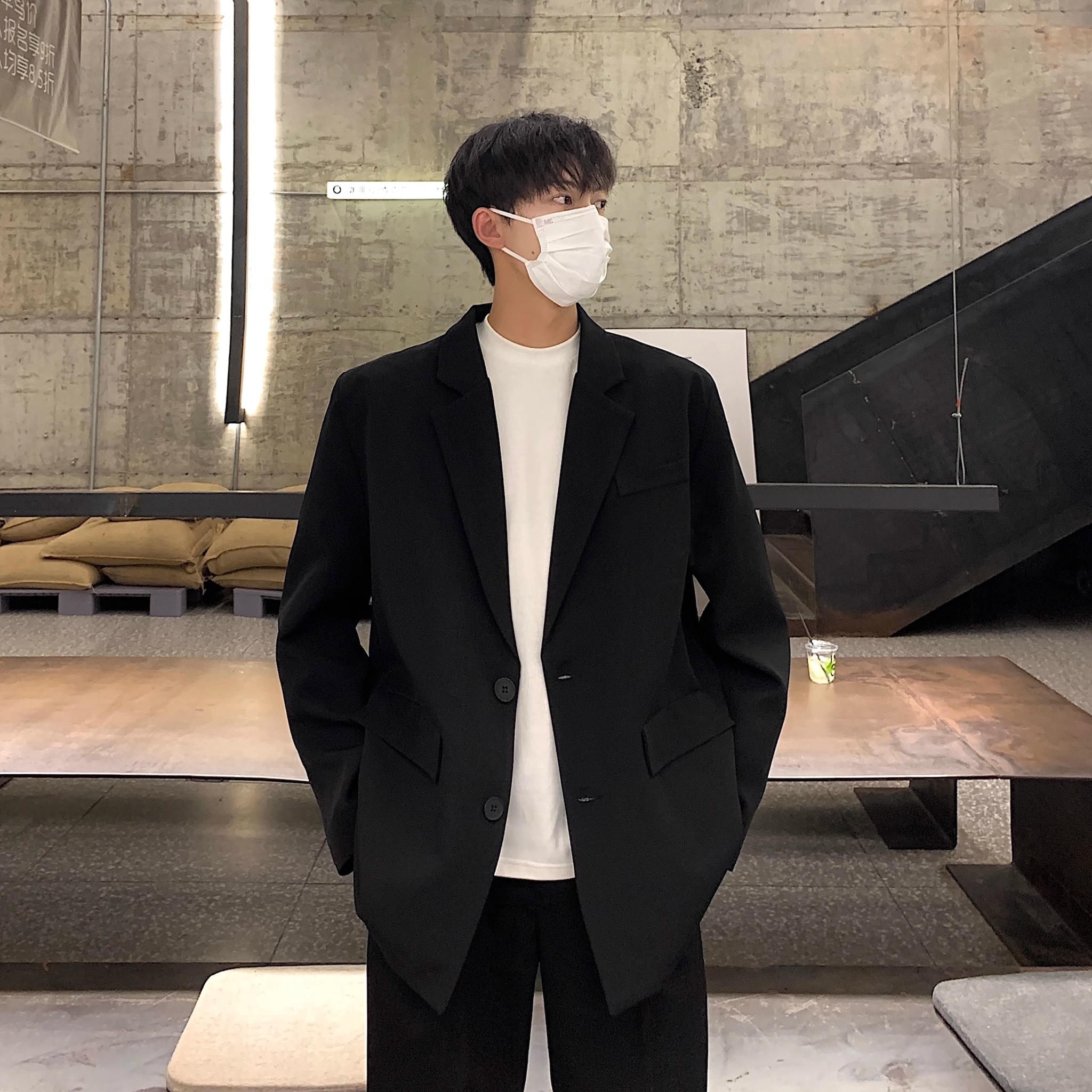 เสื้อสูทผู้ชายไซส์ใหญ่ 3XL - 5XL อกเสื้อ 50 นิ้ว เสื้อสูทโอเวอร์ไซส์ เบลเซอร์ผู้ชายอวบอ้วน Men Blazer Oversize FF0334