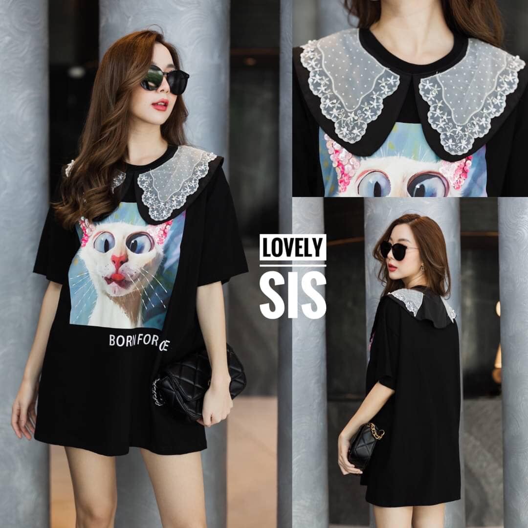 เสื้อยืดตัวยาวแขนสั้นน้องแมวสุดน่ารัก งานดีเทลฟรุ้งฟริ้งแต่งคอปกลูกไม้ประดับ เพชรและมุก สกรีนลายคมชัด มีอะครีลิค เป็นหูและหนวด ผ้านิ่มใส่สบาย : สินค้าคุณภาพ (พร้อมส่ง)