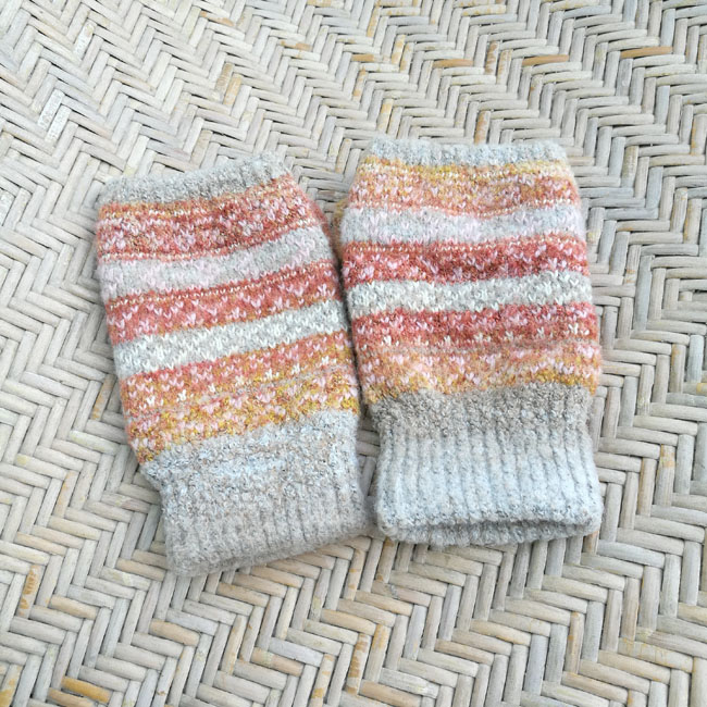 ถุงมือครึ่งท่อน ไหมพรมหนา 2 ชั้น อุ่นมาก