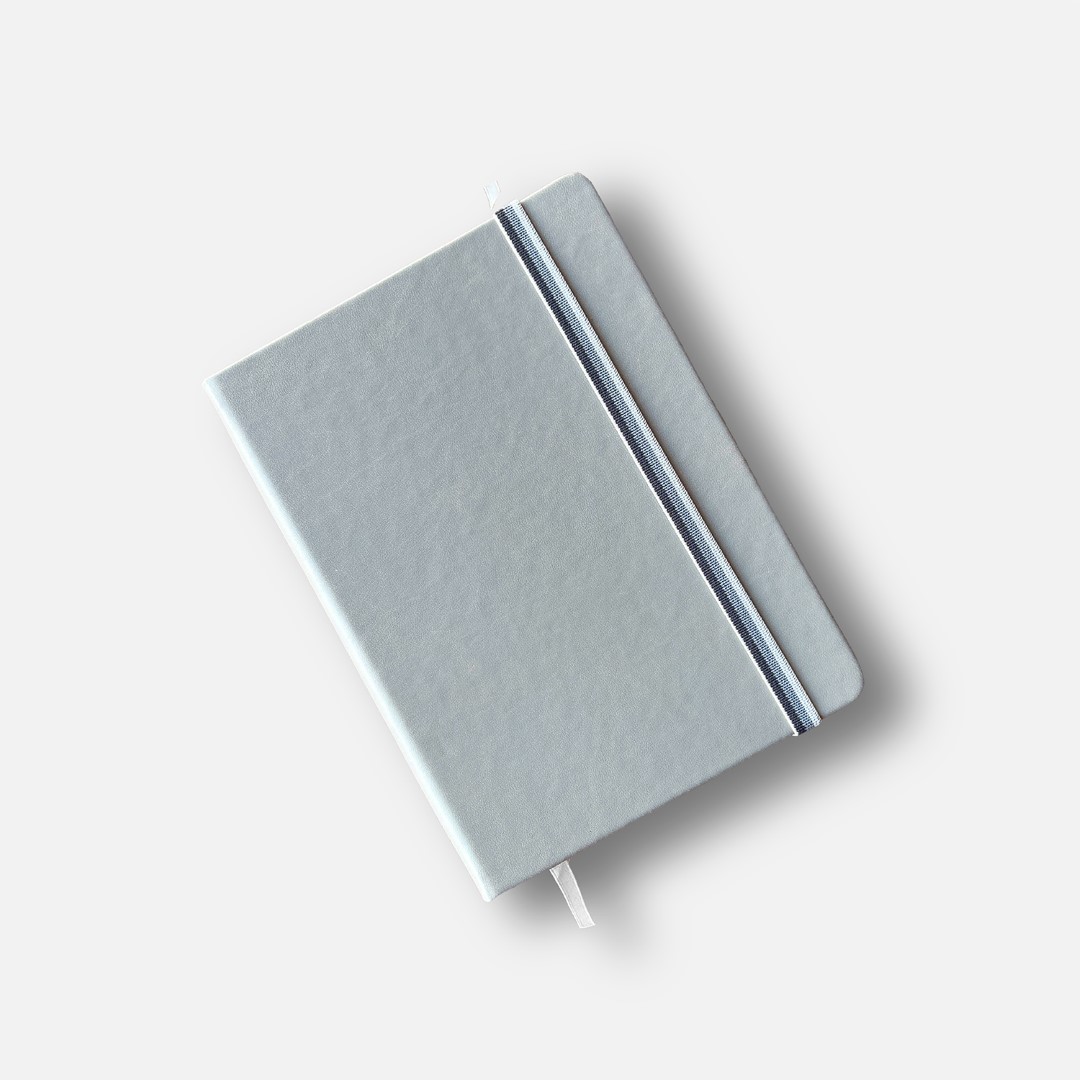 ดั๊บเบิ้ล เอ สมุดบันทึกกู๊ดเดย์ ปกแข็งหุ้มหนังสีเทามีสายรัด