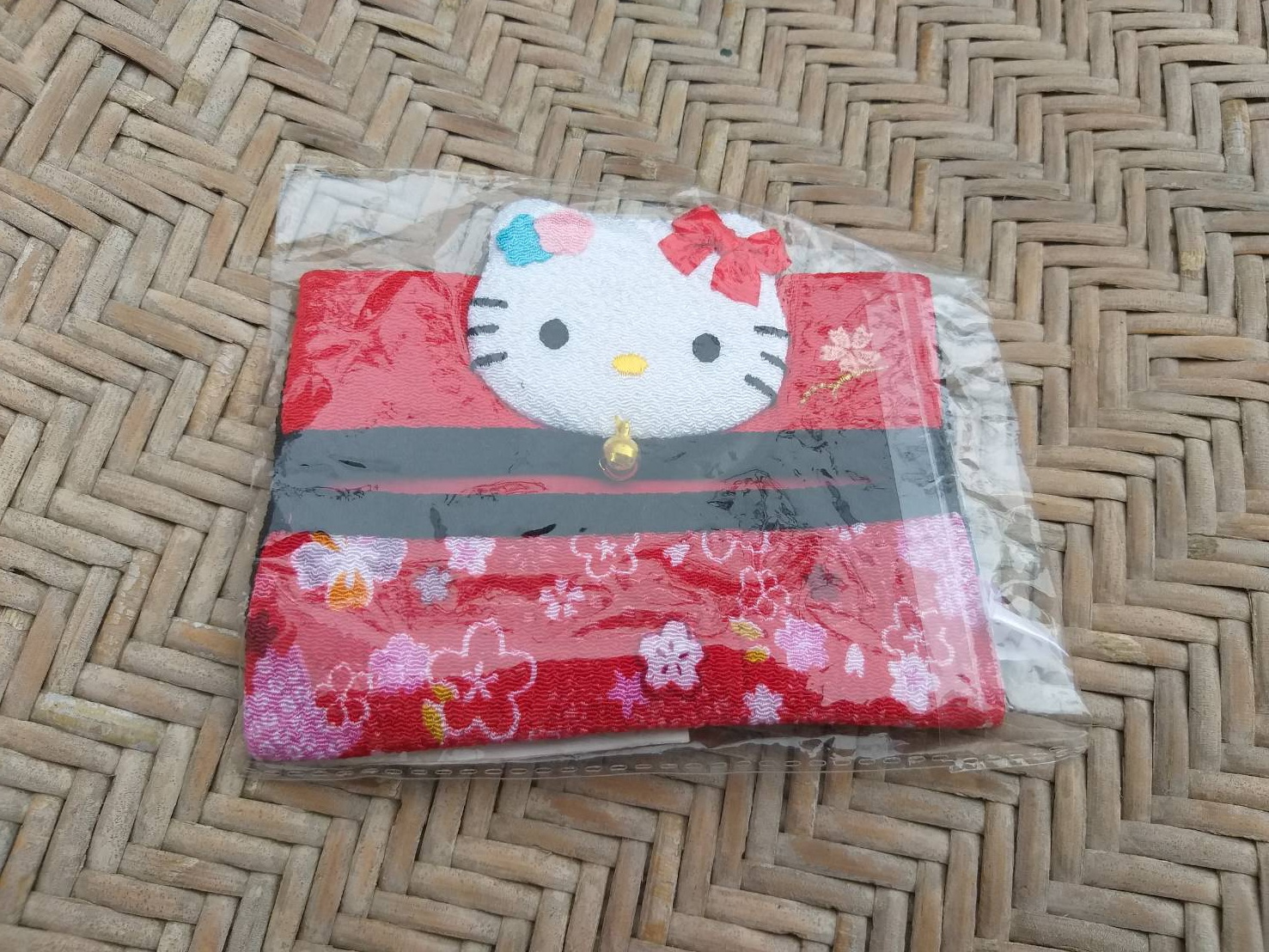 ซองใส่ทิชชู Kitty ลิขสิทธิ์แท้ (ของใหม่)