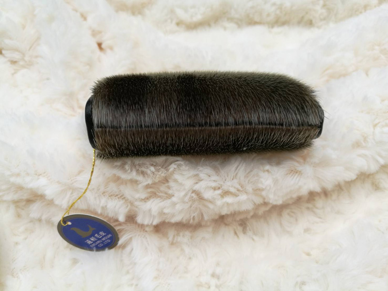 กระเป๋าสตางค์ ใส่เหรียญ ขนแมวน้ำแท้ สวยมาก