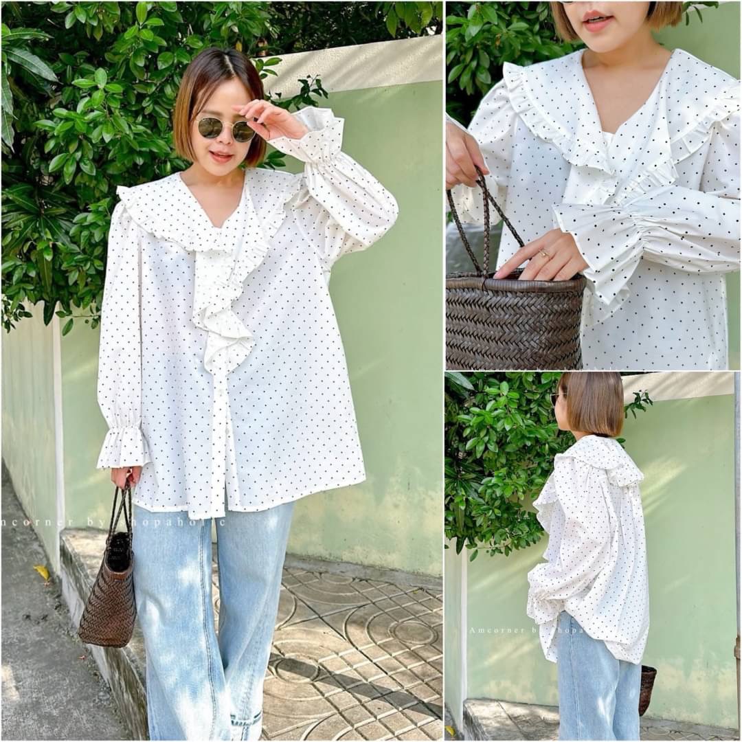 เดรสคอวีด้านหน้า-หลังทึบ แขนยาวปลายแขนเป็นชายระบาย แต่งระบายช่วงคอด้านหน้า ลำตัวเป็นทรงปล่อยๆ ใส่สบาย : สินค้าคุณภาพ (พร้อมส่ง)