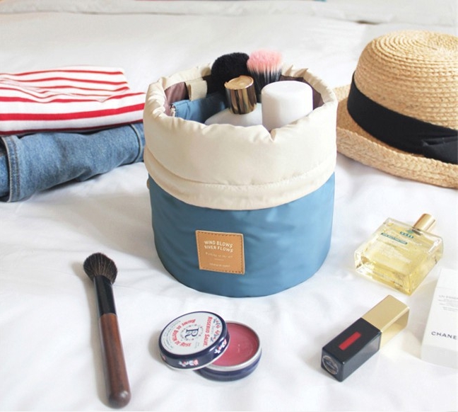 กระเป๋าเครื่องสำอางขนาดใหญ่ มาพร้อมกระเป๋าแยกขนาดเล็ก และถุง PVC ใส่แปรงแต่งหน้า (Travel Dresser Pouch)