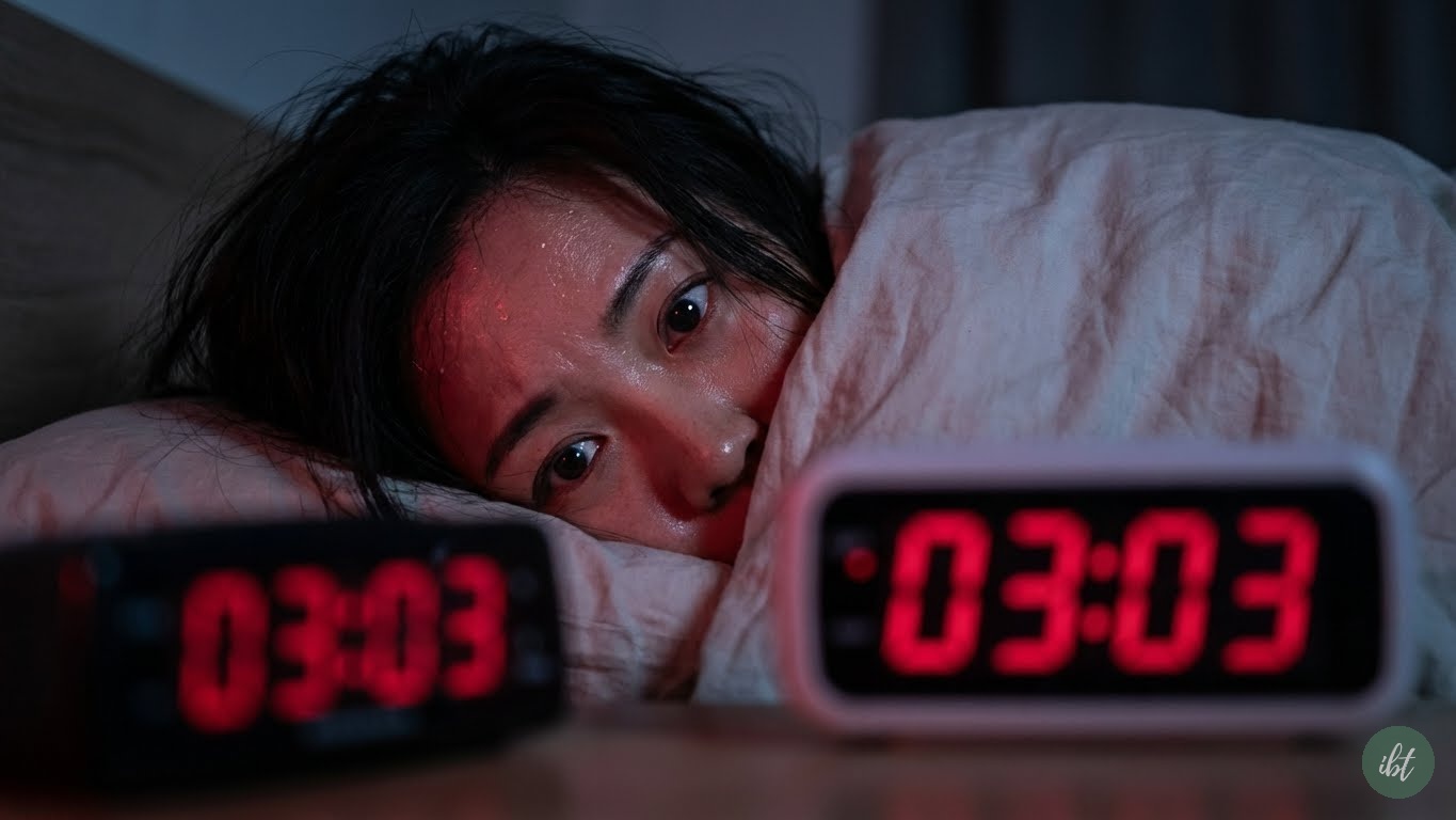 ตื่นตี 3 ห้ามฝืนนอนต่อ! หมอแนะ "กฎ 20 นาที" แก้โรคตื่นกลางดึกให้หลับยาว