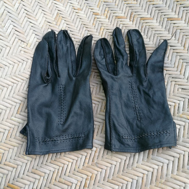 ถุงมือหนังแท้ หญิงไซด์ M