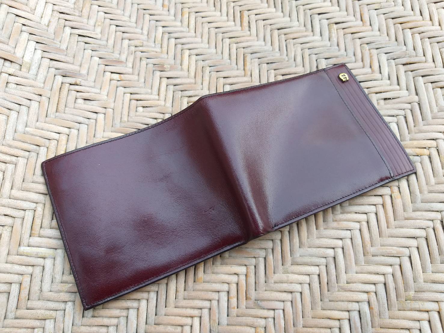 กระเป๋าสตางค์หนังแท้ Made in Germany (ของใหม่)