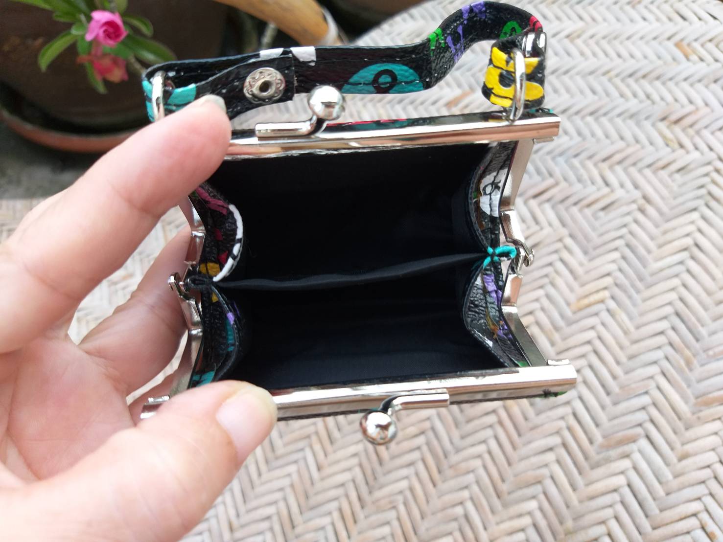 กระเป๋าใส่เหรียญ ใส่ของจุกจิก (ของใหม่)