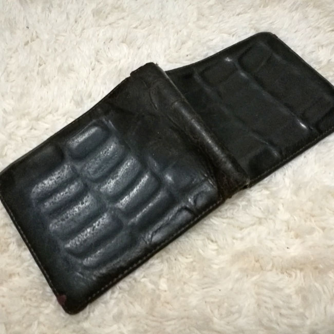 กระเป๋าสตางค์ Paul Smith หนังจรเข้แท้