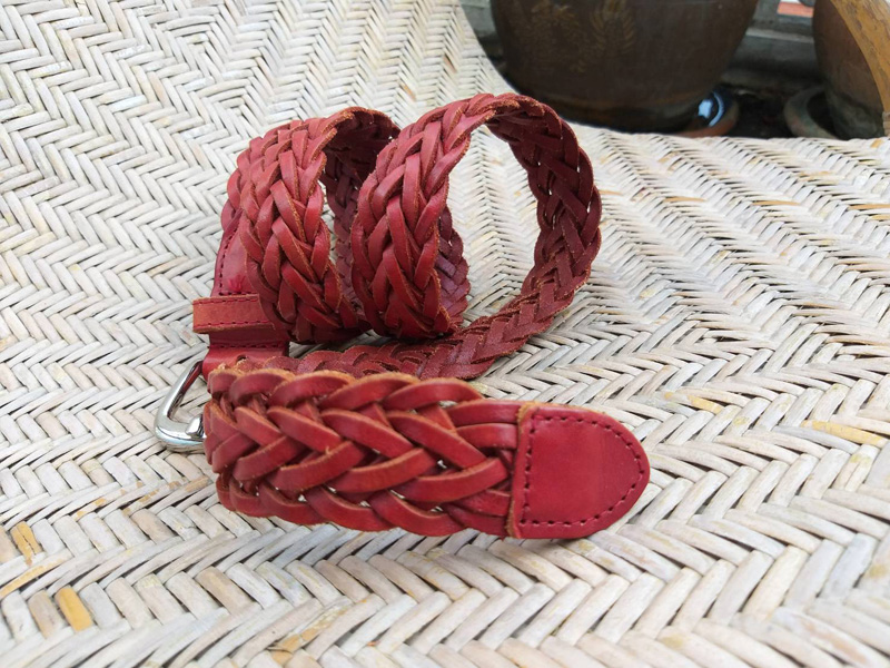 เข็มขัดชาย หนังแท้สานขัด