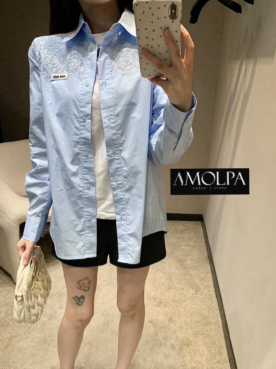 เสื้อเชิ้ต MIU MIU แต่งลูกไม้ ผ้าอย่างดี งานสวยยม๊ากก ลายใหม่ งานน่ารักมาก ผ้าใส่สบายมาก : สินค้าคุณภาพ (พร้อมส่ง)