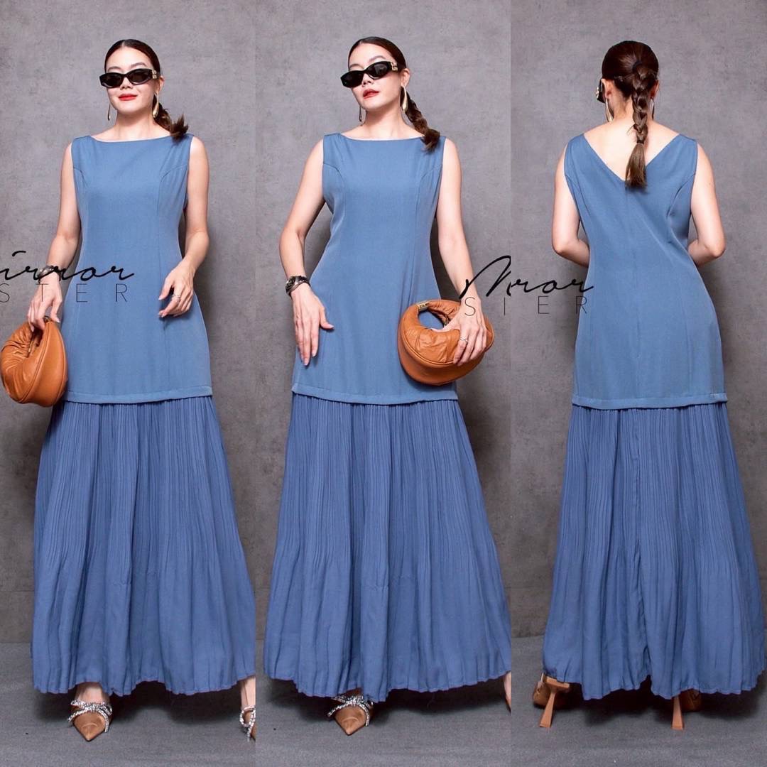 เดรสทรงเรียบง่ายแต่ใส่สวยเก๋มีดีเทล แพทเทรินช่วงบนเป็นทรงเบสิคแขนกุด ช่วงล่างแต่งชายอัดพลีท ใส่สบาย : สินค้าคุณภาพ (พร้อมส่ง)