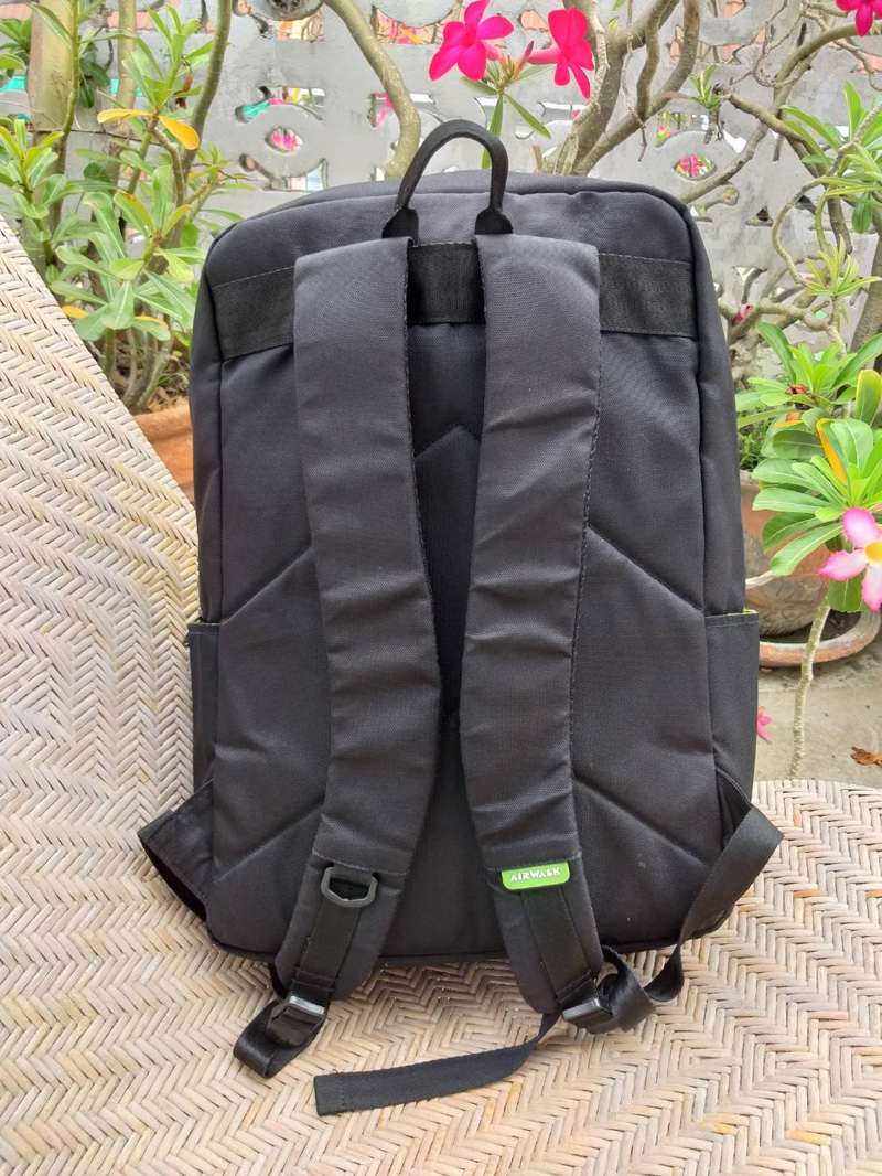 กระเป๋าเป้ AIRWALK ใส่โน๊ตบุ๊ค ช่องเยอะคุ้มมาก