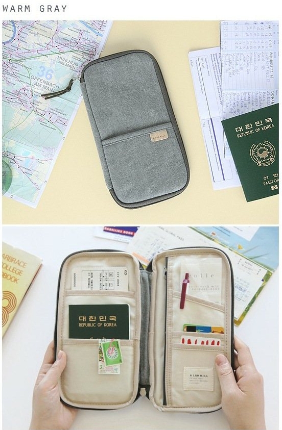 กระเป๋าใส่พาสปอร์ต กระเป๋าใส่หนังสือเดินทาง เอกสารสำคัญ มีสายคล้องมือ พกพาสะดวก ผลิตจากโพลีเอสเตอร์ กันน้ำ คุณภาพดี