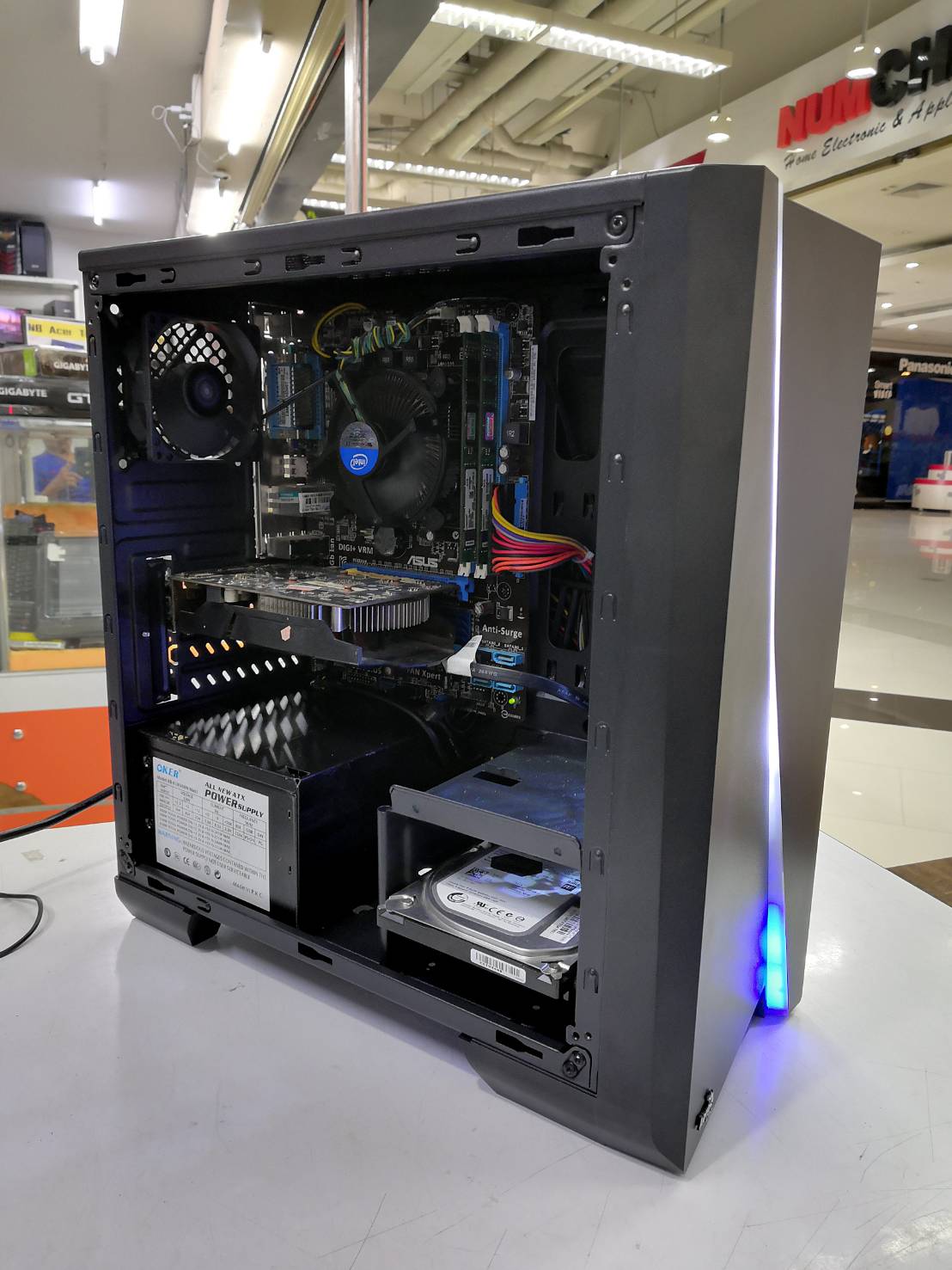 คอมตั้งโต๊ะ Core I3 Ram6gb การ์ดจอ 1gb DDR5