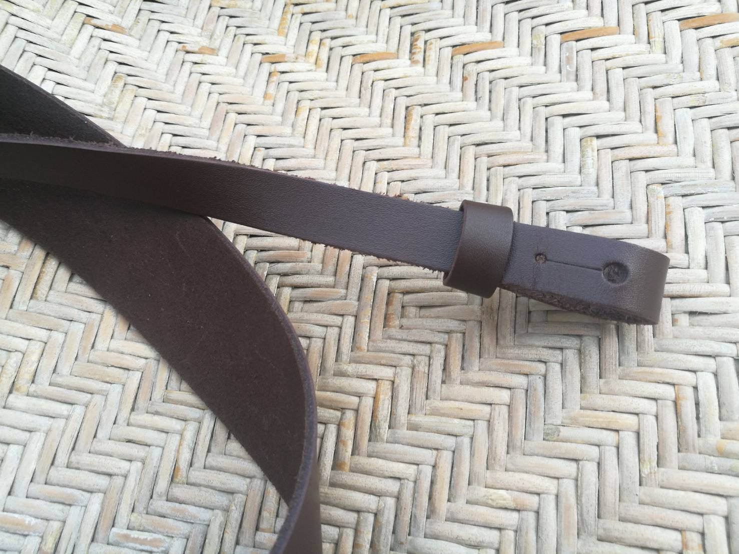 สายกระเป๋าหนังแท้ เส้นใหญ่ (ของใหม่)