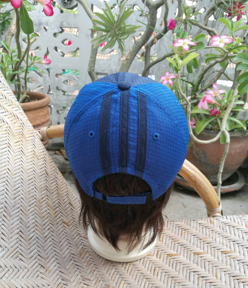 หมวกแก๊ป adidas สวยมาก