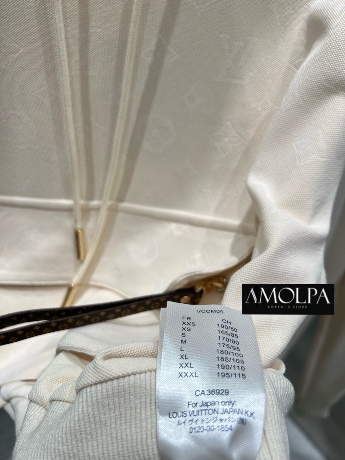 SET JACKET LV งาน Hiend เนื้อผ้าดีม๊าก ผ้าใส่สบายมาก : สินค้าคุณภาพ (พร้อมส่ง)