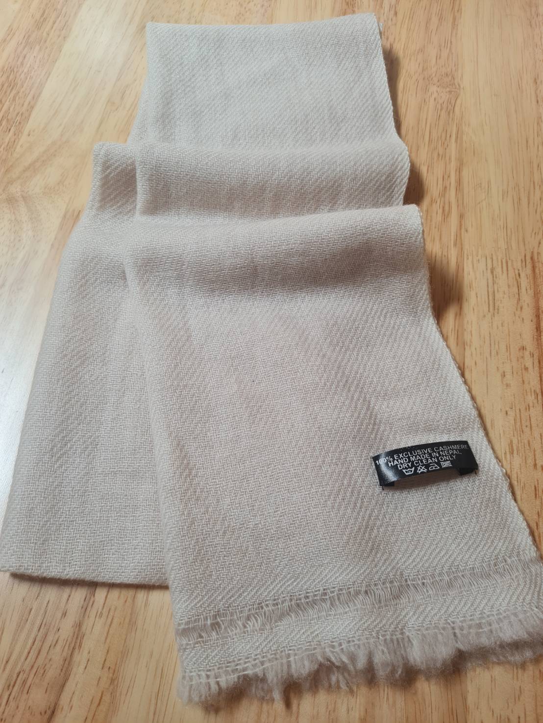ผ้าพันคอ cashmere นุ่มละมุนมากกกก (ของใหม่)